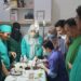 Tim Operasi Spay dan Neuter oleh dokter Hewan , Foto : Sarghei Patcare