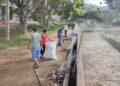 Pemuda Blang Kolak Satu Gotong Royong di Lapangan Musara Alun, Photo : Gemapers