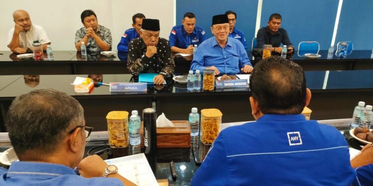 Fit and Proper Test Bakal Calon Bupati dan Bakal Calon Wakil Bupati Bener Meriah di DPD Demokrat Aceh, Photo : Gemapers