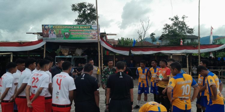 Pertandingan Terakhir Putaran Kedua turnamen Futsal Piala PDRG, Putra Origon melawan Ketier FC, Photo : gemapers