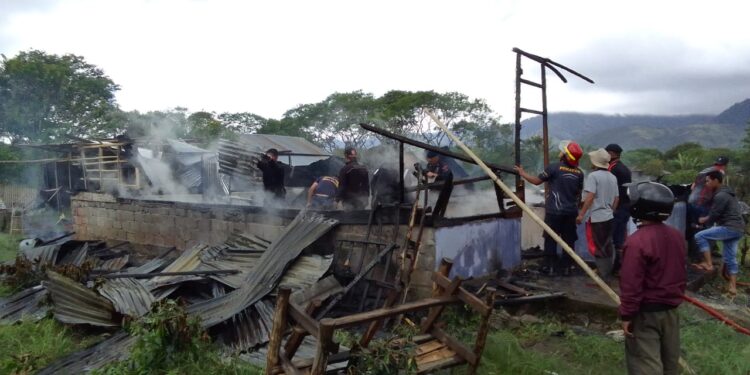 Kebakaran terjadi di Desa Tignkem, Kec.Bukit, bener Meriah, Photo : Ist