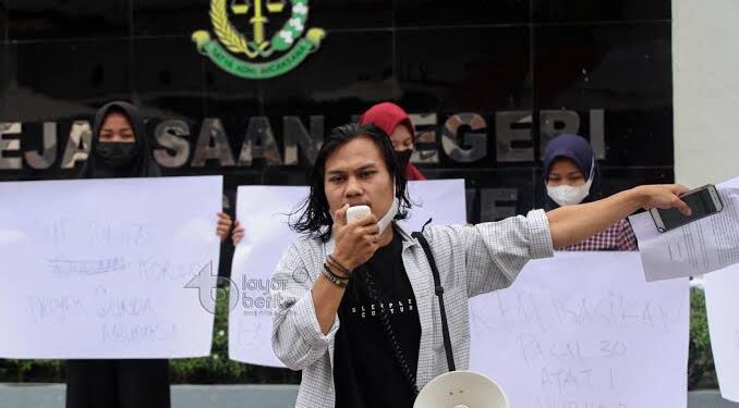 Aktivis Muda Bener Meriah buka suara, photo :Yudi Gayo