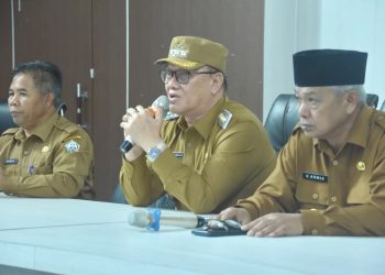 Rapim Perdana Bupati dan Wakil Bupati Bener Meriah setelah di Lantik di Aula Setdakab, (10/03/2025). Foto : Prokopimda Bener Meriah