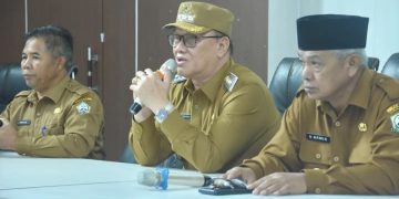 Rapim Perdana Bupati dan Wakil Bupati Bener Meriah setelah di Lantik di Aula Setdakab, (10/03/2025). Foto : Prokopimda Bener Meriah