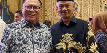 Wakil Bupati Bener Meriah Ir. Armia bersama Ketum Partai Hanura Oesman Sapta Odang, Photo : Gemapers