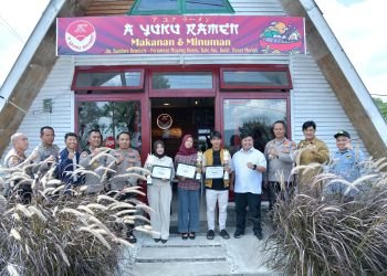 Kegiatan penetapan pemenang lomba video kreatif di Cafe Ayukuramen Desa Bale Atu,  Senin (23/06/2025). Foto : Ist