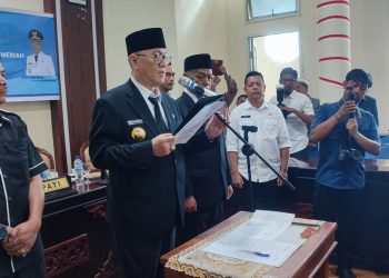 Bupati Bener Meriah, Ir. Tagore Abu Bakar melantik 13 pejabat pimpinan tinggi pratama, di ruang Setdakab Kabupaten Bener Meriah, Rabu, (16/7/2025). Foto Ist