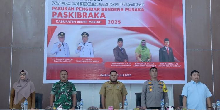 Pembukaan pemusatan Pendidikan dan Pelatihan calon Anggota Pasukan Pengibar Bendera Pusaka (PASKIBRAKA) kabupaten Bener Meriah, selasa (22/7/2025) di Aula Setdakab. Foto : Ist
