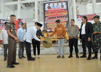 Pembukaan Kejuaraan Pencak Silat Piala Kajari Cup III oleh Bupati Bener Meriah di GORS Pemda, Rabu (20/82025). Foto : Ist