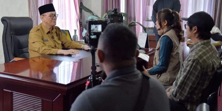 Proses wawancara Bupati Tagore bersama tim Kementerian Transmigrasi, senin (29/9/2025). Doc : Prokopim Bener Meriah