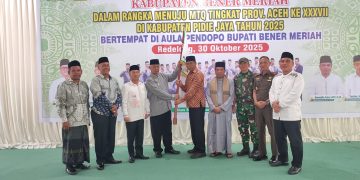 Pelepasan kafilah kabupaten Bener Meriah MTQ ke-37 tingkat Provinsi di Pidie jaya oleh wakil bupati Ir. Armia di aula pendopo bupati, kamis (30/10/2025). Foto : Ist