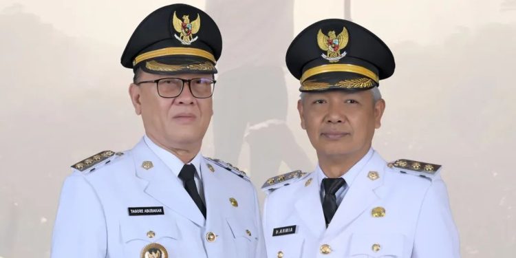 Bupati Ir.H.Tagore Abubakar dan Wakil Bupati Bener Meriah Ir.H.Armia, Foto : Prokopim BM