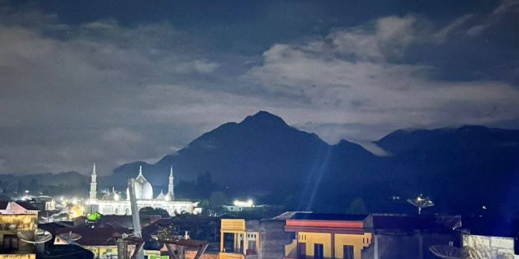 Gunung Bur Ni Telong Kabupaten Bener Meriah. Foto : Ist