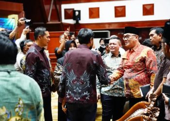 Bupati Bener Meriah Ir. H. Tagore Abubakar saat menghadiri Musrembang RKPA 2027 di Banda Aceh, Foto: Prokopim BM