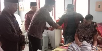 Dinsyar Bener Meriah saat melaksanakan bimbingan rohani di RSU Muyang Kute, Foto: Ist