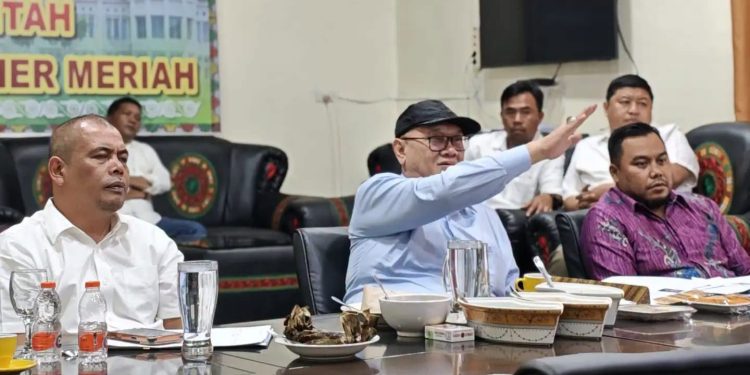 Wawancara akhir calon direktur PDAM Tirta Bengi bersama KPM. Foto : Ist