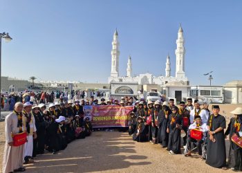 Jamaah Umroh PT Mawaddah Islamic Tour asal Gayo  di Tanah Suci Mekkah. Foto : Ist
