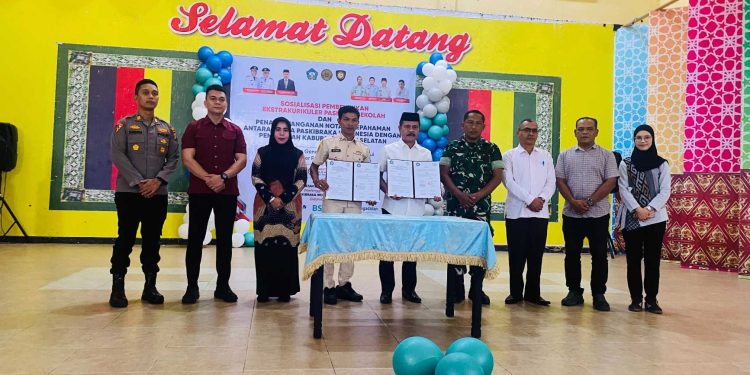 Penandatanganan Nota Kesepahaman (MoU) PPI dengan Pemerintah Kabupaten Aceh Selatan. foto : doc PPI Aceh Selatan